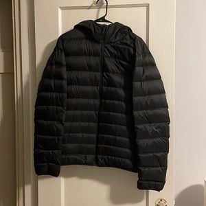 Uniqlo Ultra Light Down Puffer Jacket Size Large